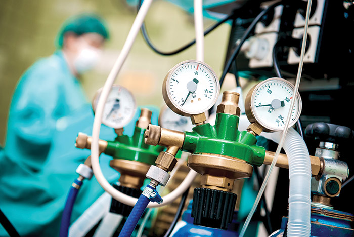 managing medical oxygen supplies